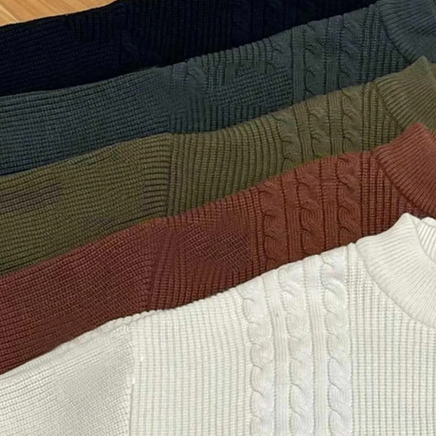 BIFUTON Sweaters for Men, Men's Crewneck Sweater Soft Casual Sweaters for Men Solid Color Classic Pullover Fleece Sweatshirts