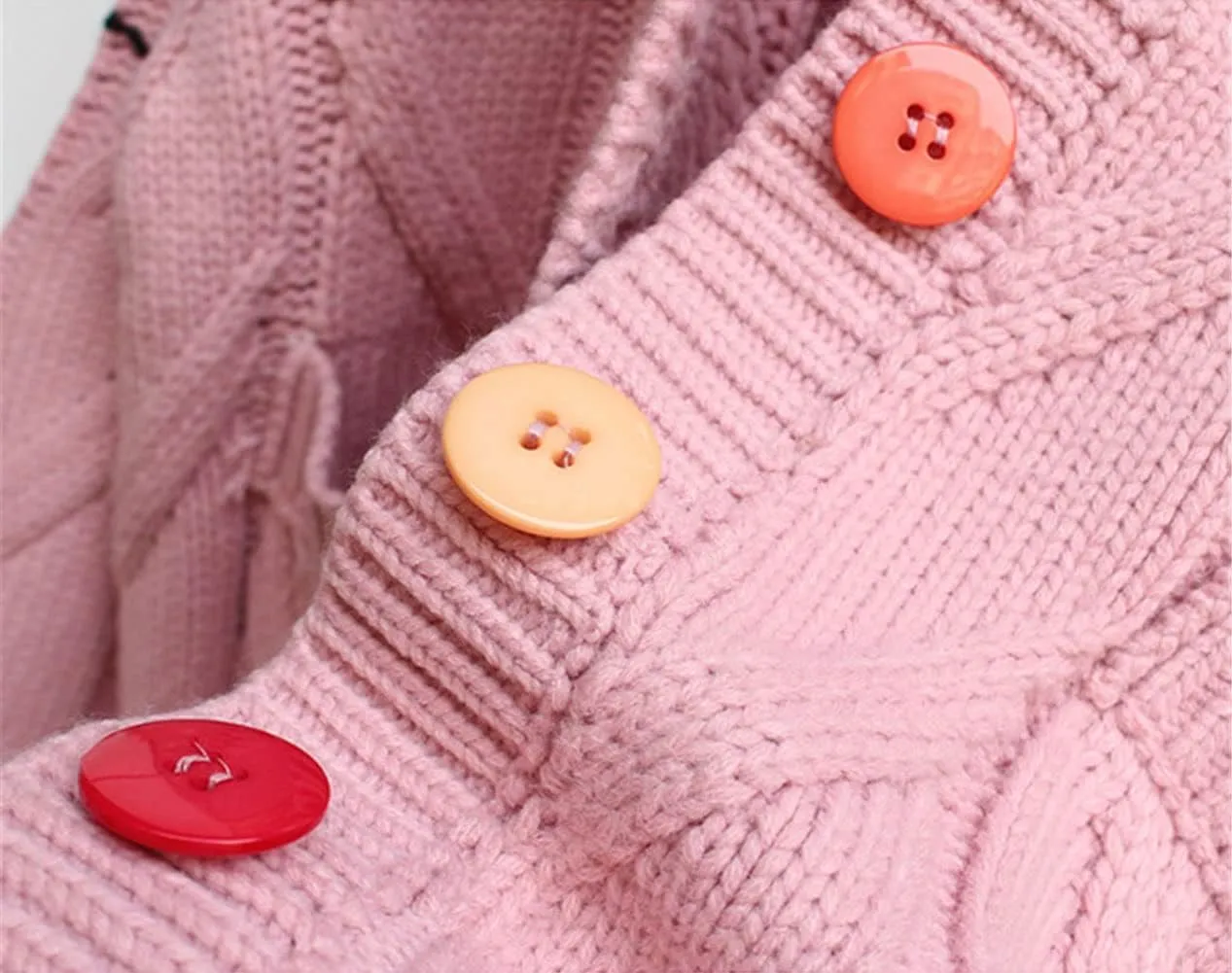 Cardigan Sweaters for Women Trendy Chunky Cable Knit Sweater V-Neck Button Down Sweaters Embroidery Open Front Coat
