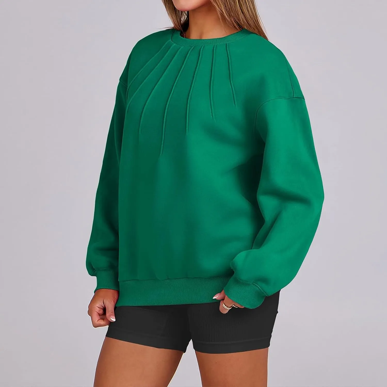 Gumipy Oversized Sweatshirt for Women Knit Long Sleeve Fleece Crewneck Sweatshirts Trendy Drop Shoulder Pullover Cozy Sweater