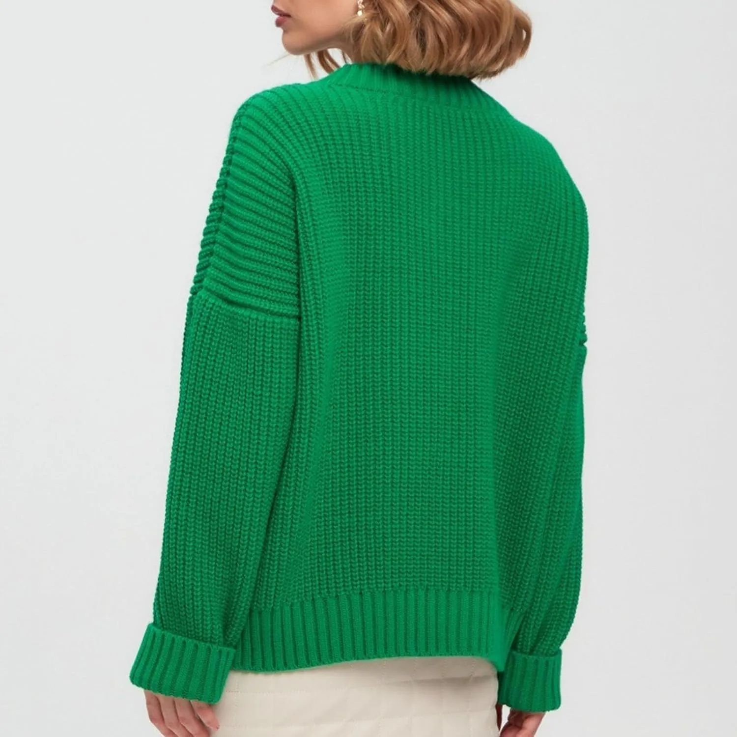 Womens Chunky Sweaters Fall 2024 Fashion V Neck Long Sleeve Knitted Sweaters Pullover Tops Soft Cozy Comfy Knitwear