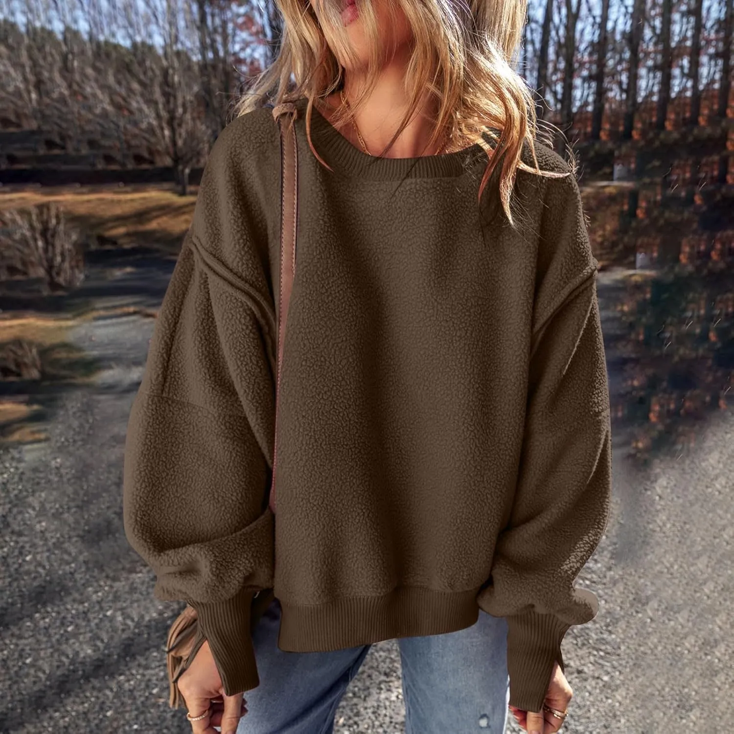 Women's Oversized Crewneck Sweatshirts Trendy Long Sleeve Fleece Pullover Fall Fashion Tops Comfort Winter Clothes